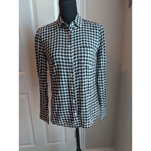 J crew button down shirt